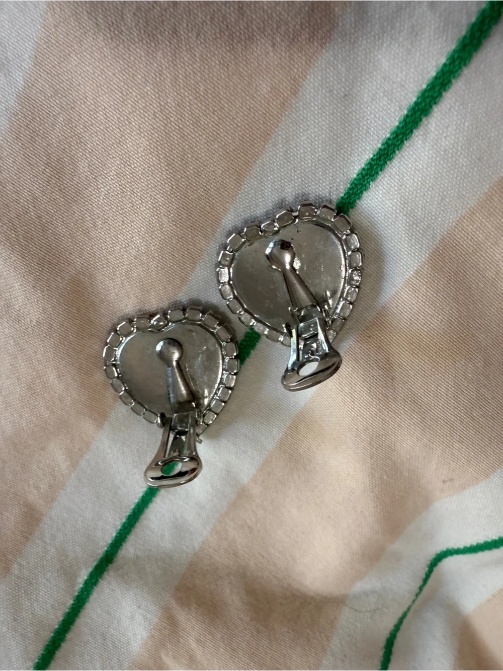 1950s 60s Valentine’s Day Love Heart Clip-on Earrings